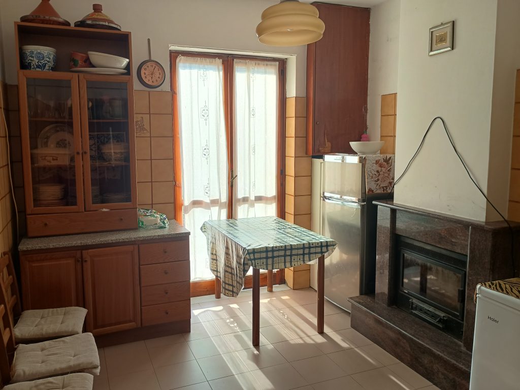 Apartment in the urban centre (c.so Vittorio Emanuele II°, 145 i. 12)
