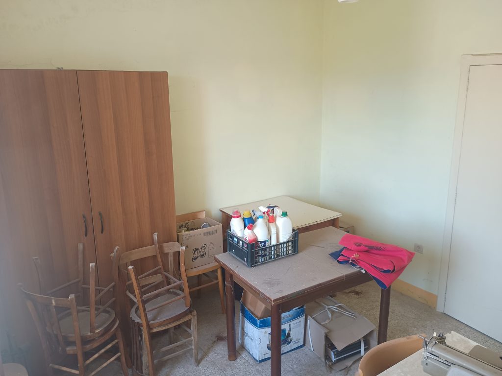 Casa indipendente con locale deposito e tettoia (c.da Iannazzo, 41)