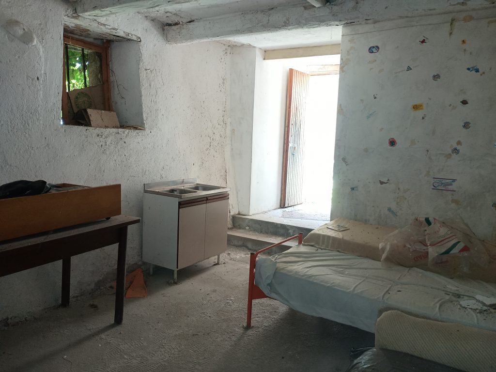 Detached house in the historic center (via Bixio, 13)