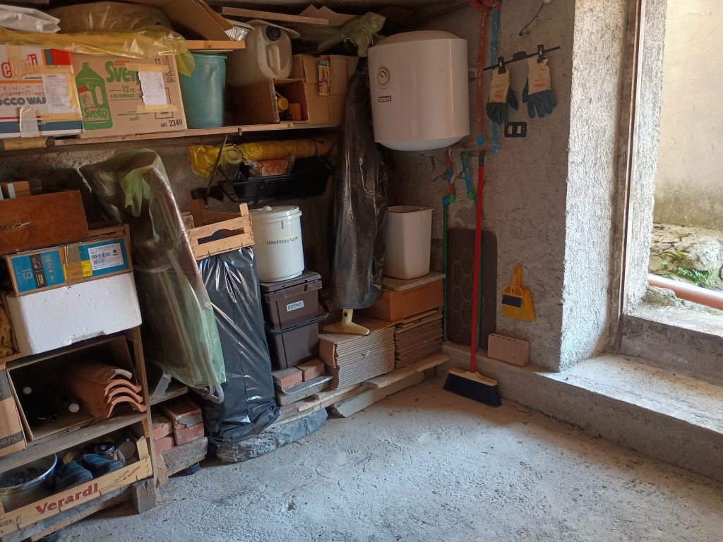 Casa indipendente nella frazione Cerri (c.da Cerri, snc)