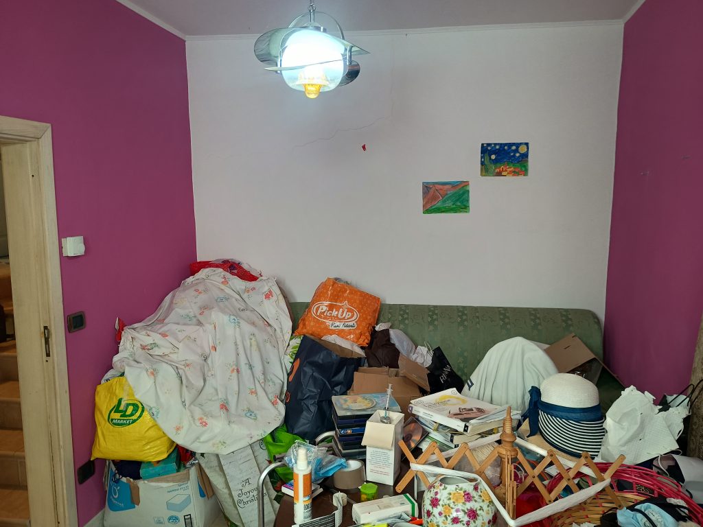 Casa indipendente nel centro storico (via Dante, 61)