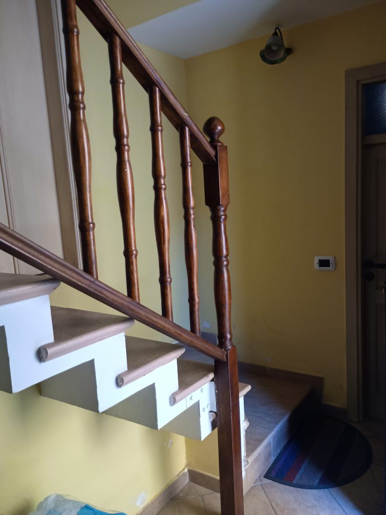 Casa indipendente nel centro storico (via Dante, 61)