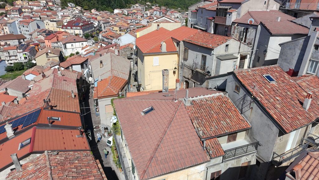 Casa indipendente nel centro storico (via Dante, 61)