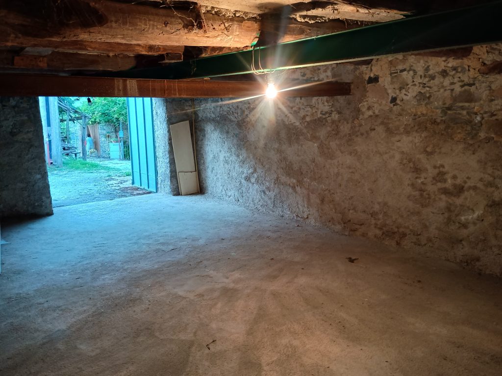 Detached house with land (c.da Cerri, snc)