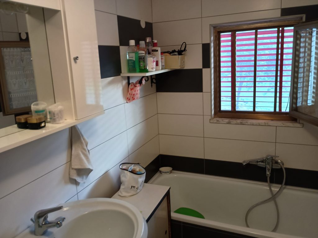 Detached house with land (c.da Cerri, snc)