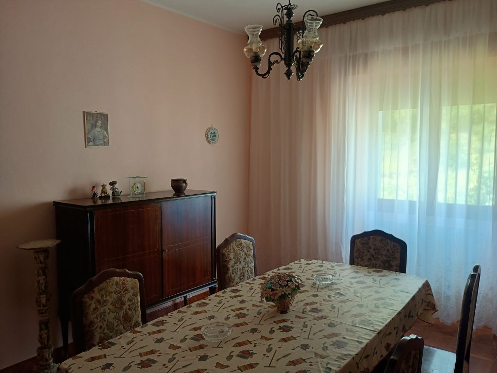 Detached house with garage (c.da Procoio, 77)