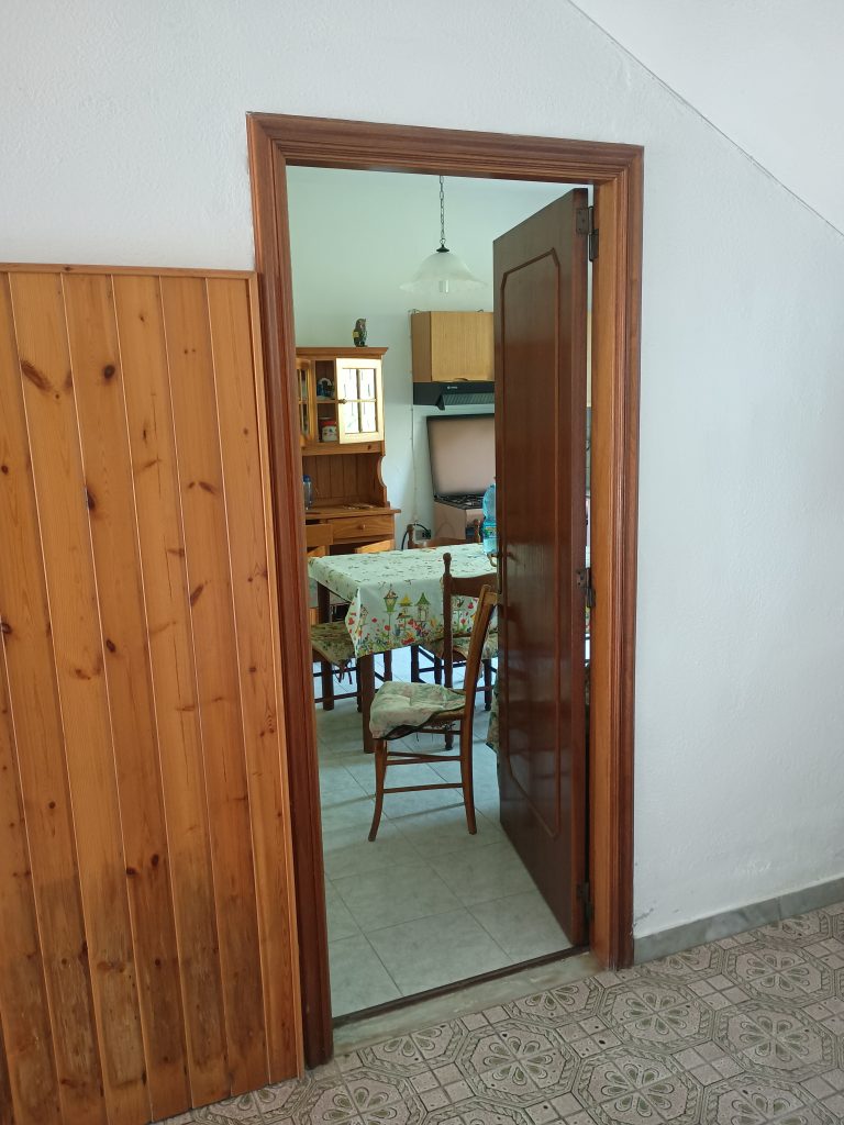 Detached house with garage (c.da Procoio, 77)