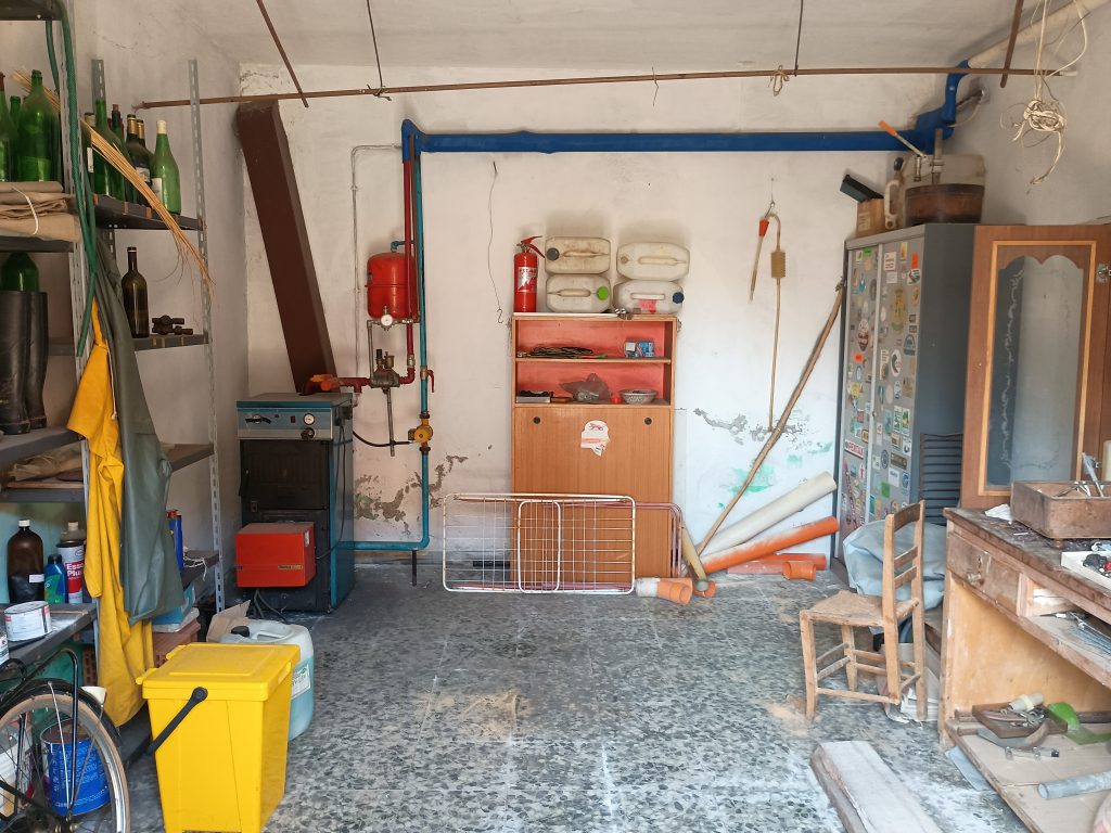 Detached house with garage (c.da Procoio, 77)