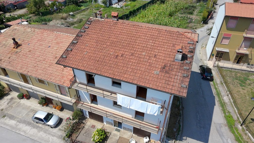 Detached house with garage (c.da Procoio, 77)