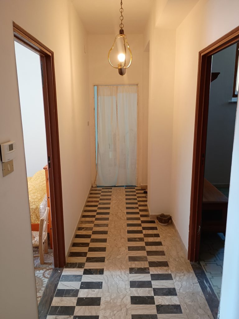 Apartment with small garden in the urban centre (via delle Vittorie, 24 i. 1)