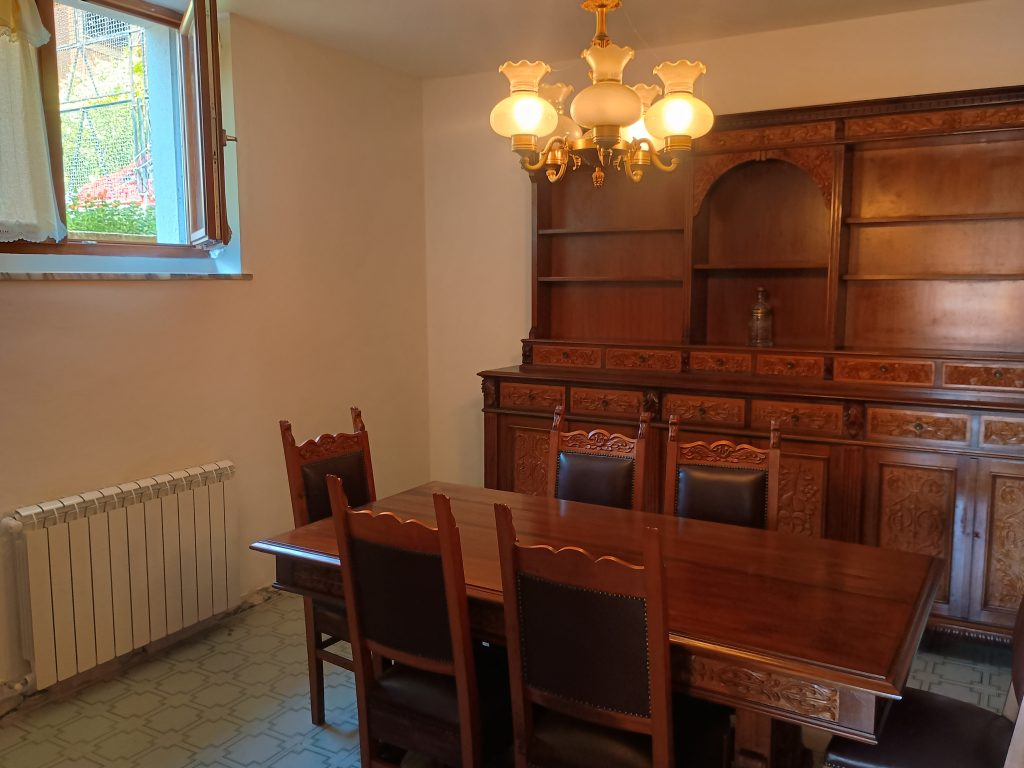 Apartment with small garden in the urban centre (via delle Vittorie, 24 i. 1)