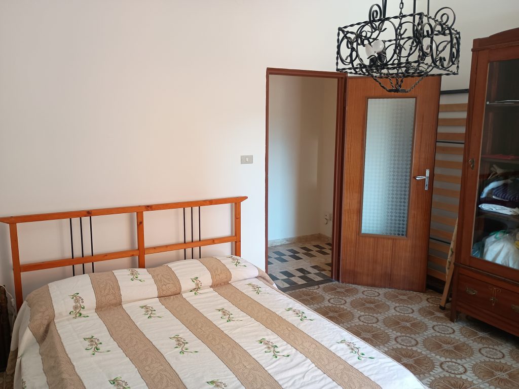 Apartment with small garden in the urban centre (via delle Vittorie, 24 i. 1)