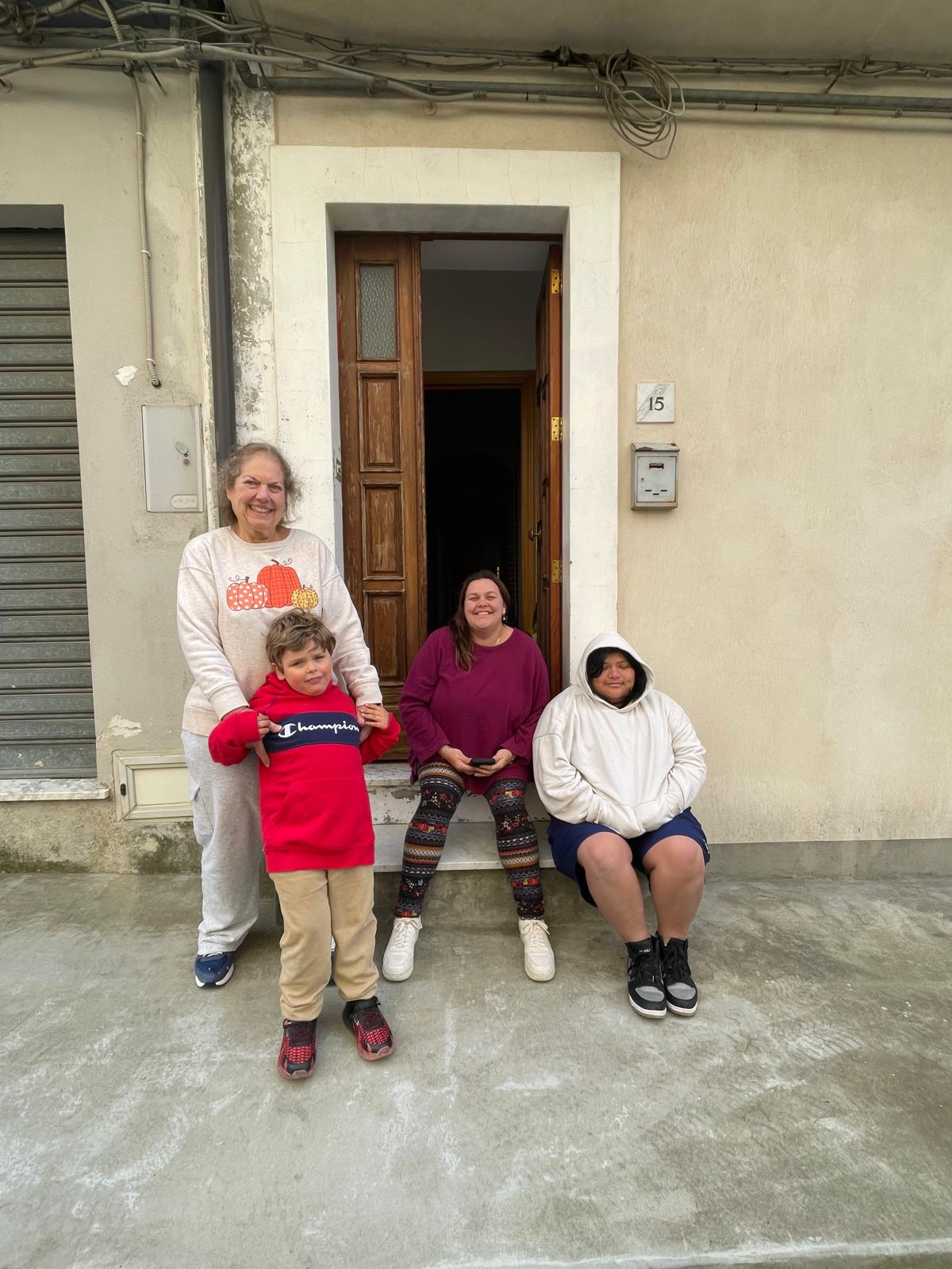 Lynnette, Kenny, Jenny, April, Eddie