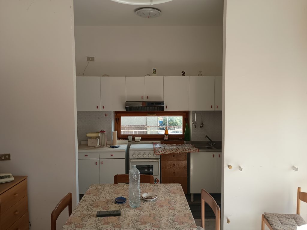 Detached house with land in the urban centre (via Roma, 148/A)
