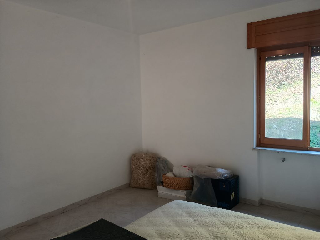 Detached house with land in the urban centre (via Roma, 148/A)