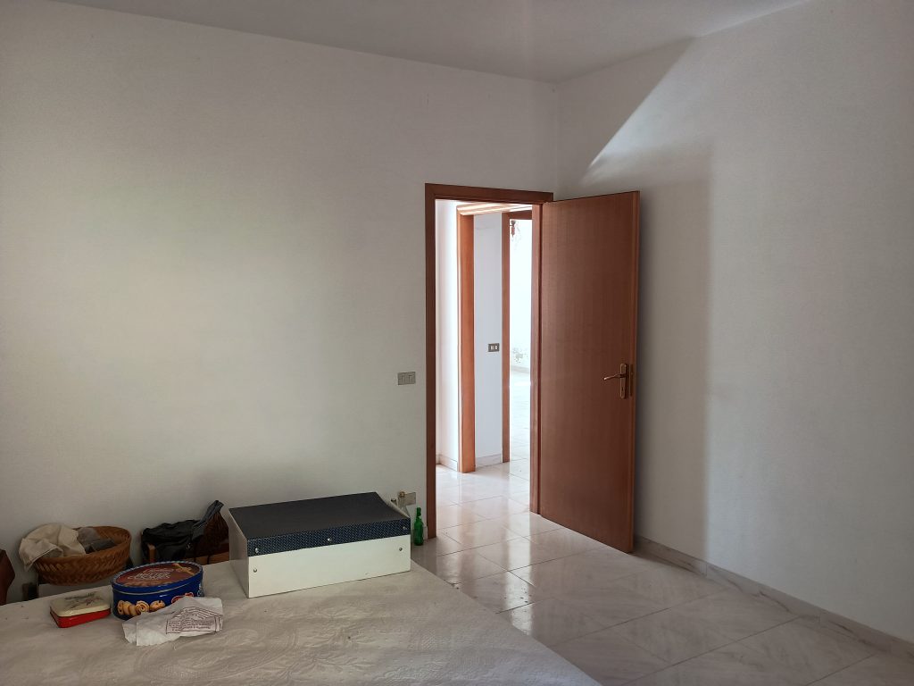 Detached house with land in the urban centre (via Roma, 148/A)