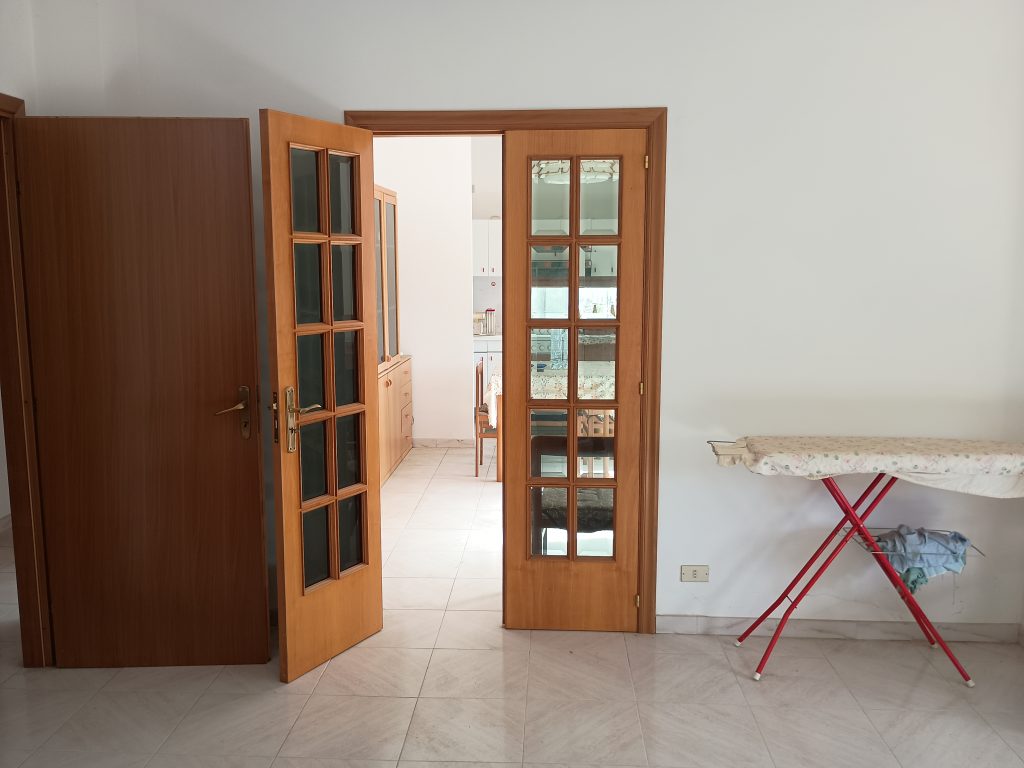 Detached house with land in the urban centre (via Roma, 148/A)