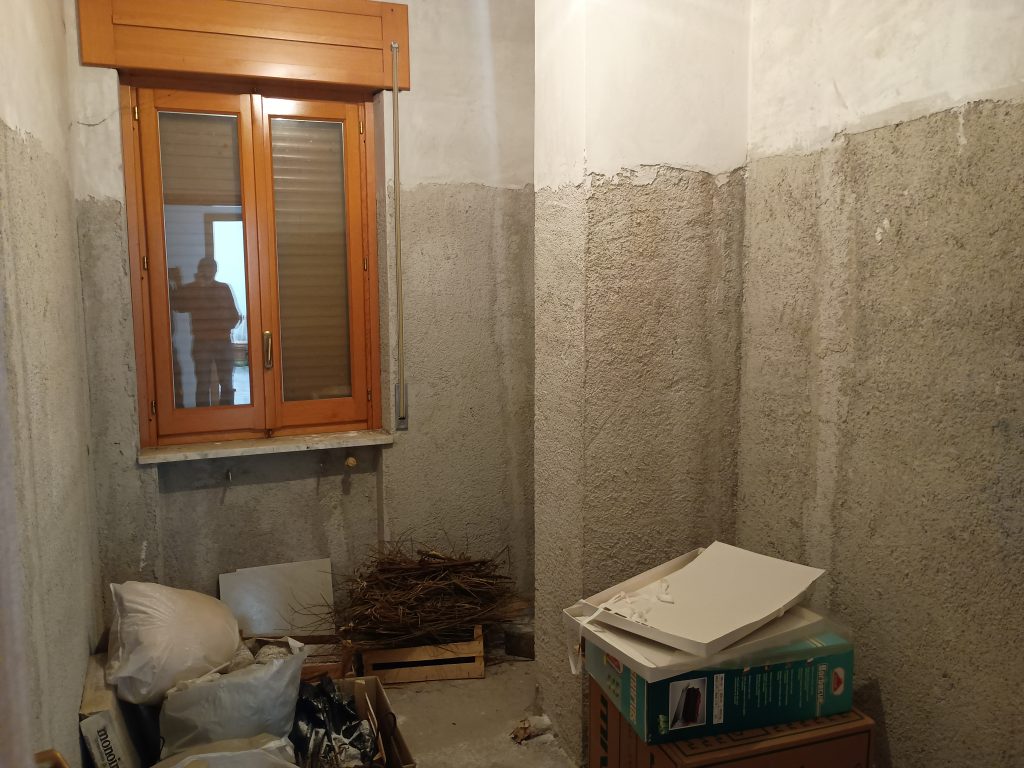 Detached house with land in the urban centre (via Roma, 148/A)