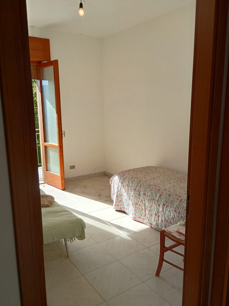 Detached house with land in the urban centre (via Roma, 148/A)