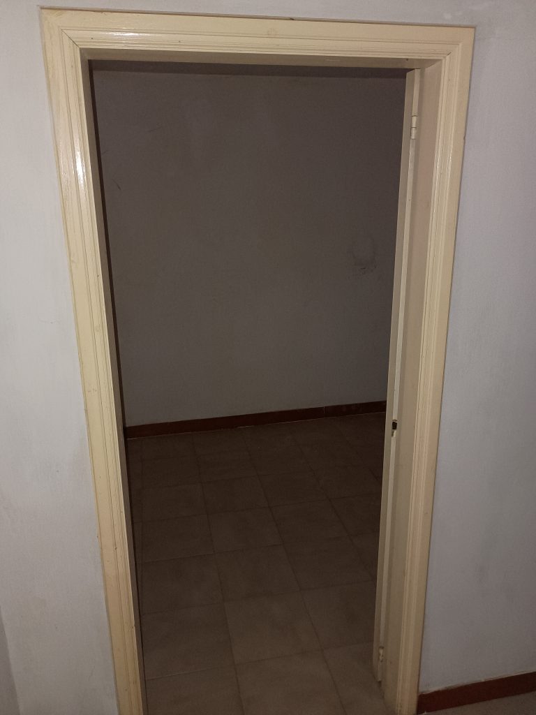 Casa indipendente nel centro storico (via Giannone, 6)