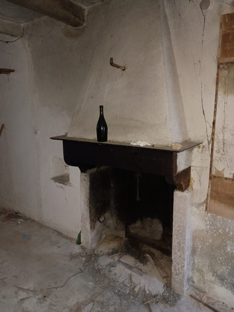 Casa indipendente nella c.da Varrazzo (c.da Varrazzo, 74)