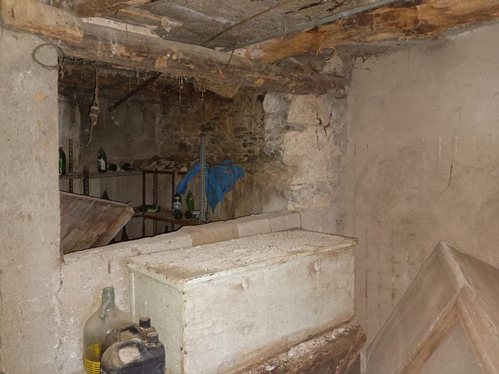 Casa indipendente nella c.da Varrazzo (c.da Varrazzo, 74)