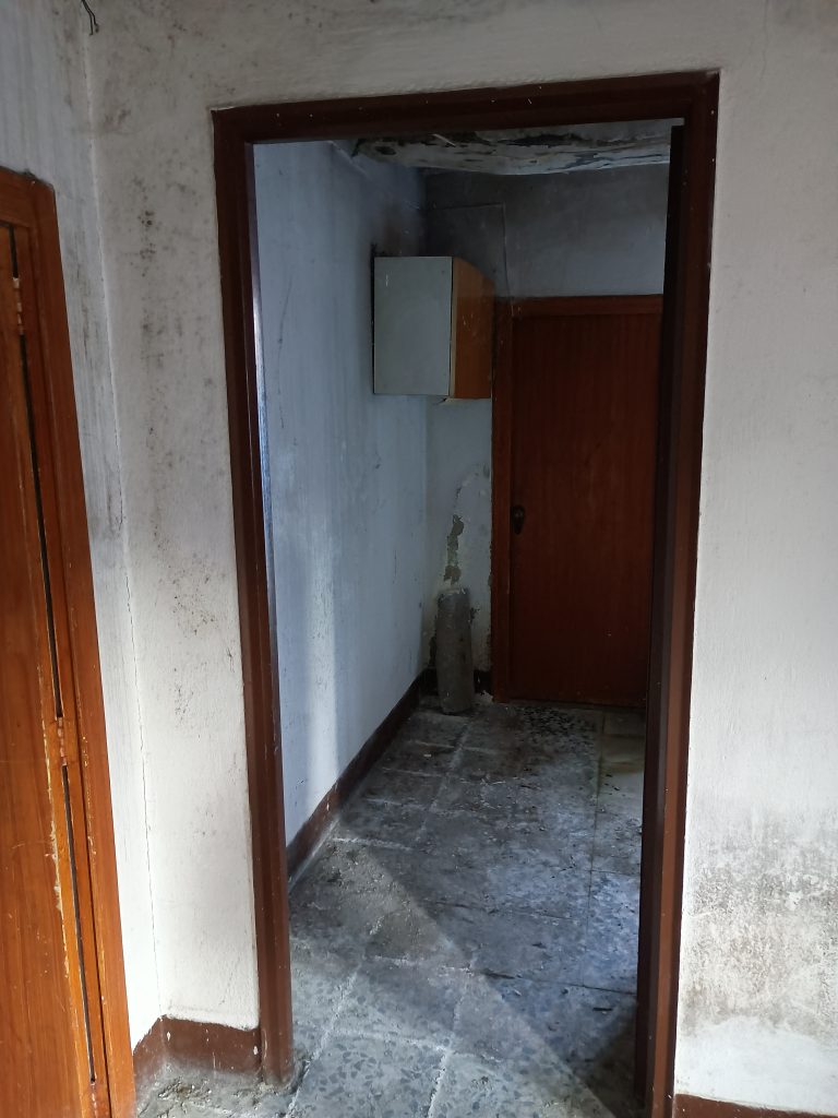 Casa indipendente nella c.da Varrazzo (c.da Varrazzo, 74)