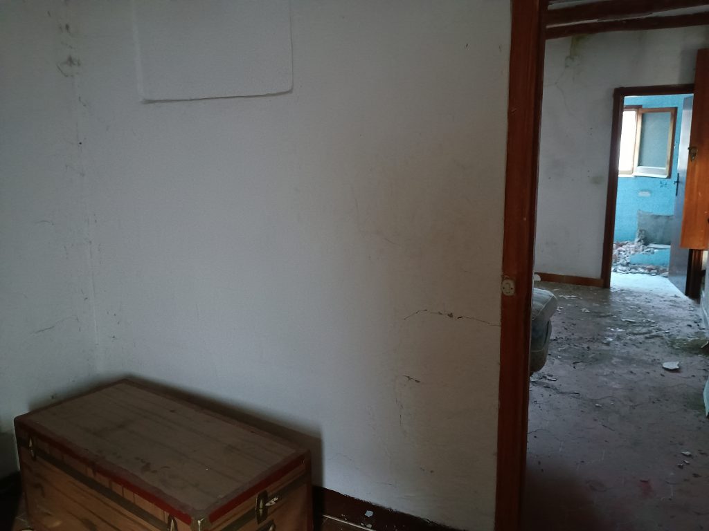 Casa indipendente nella c.da Varrazzo (c.da Varrazzo, 74)