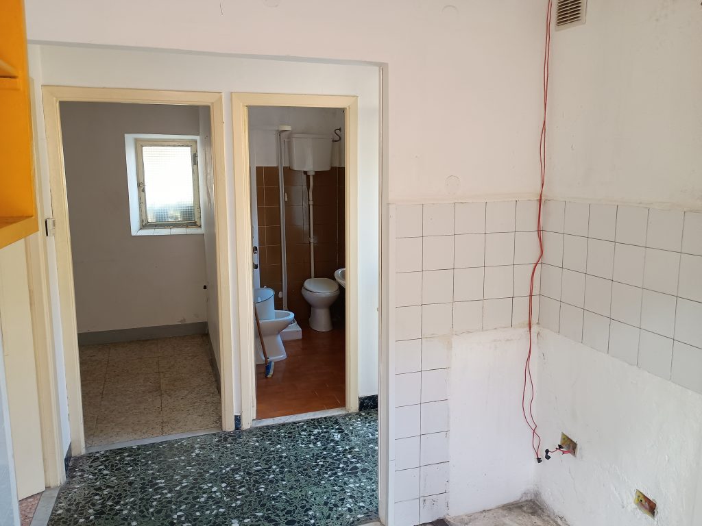Casa indipendente nel centro storico (via Calvario, 34)