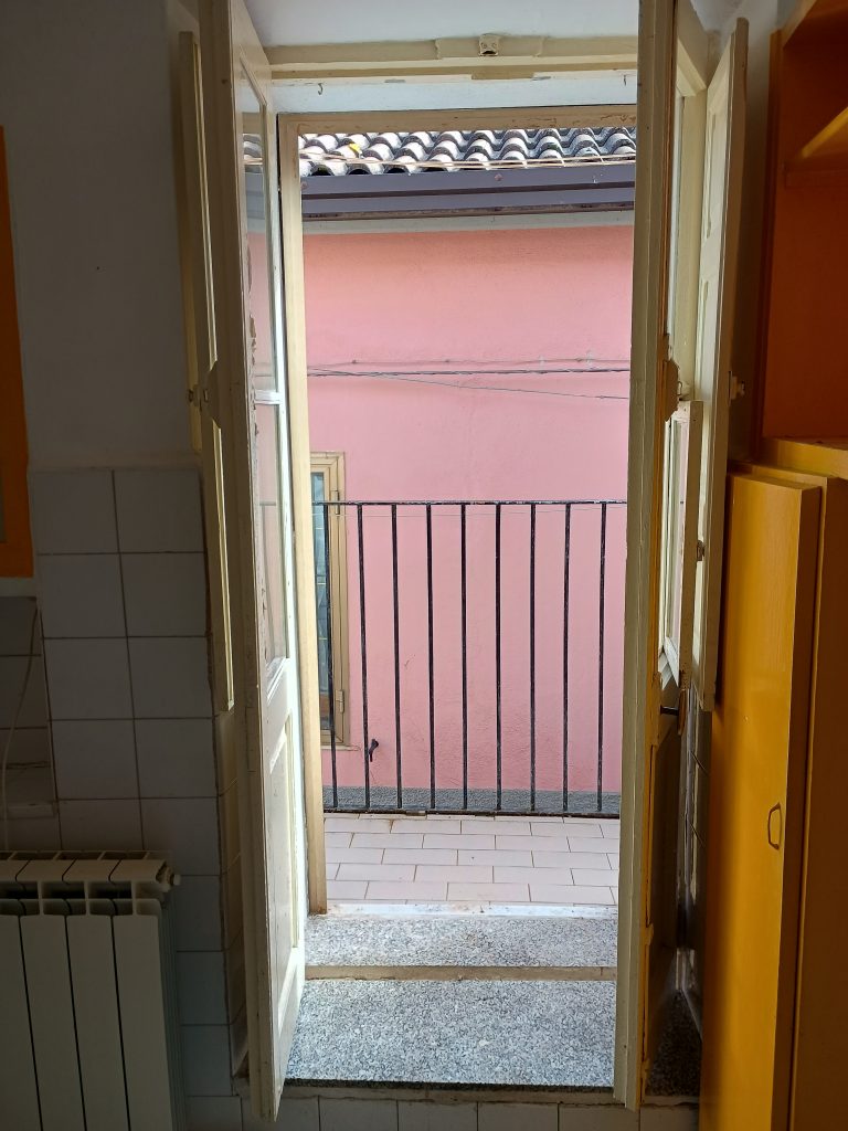 Casa indipendente nel centro storico (via Calvario, 34)