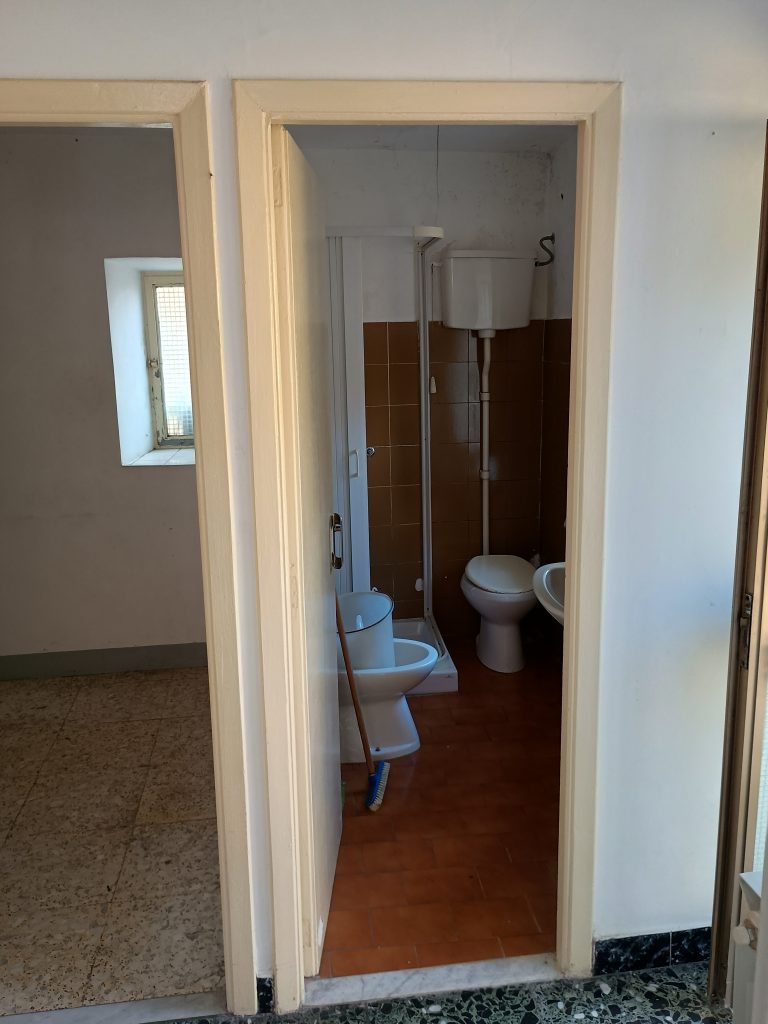Casa indipendente nel centro storico (via Calvario, 34)