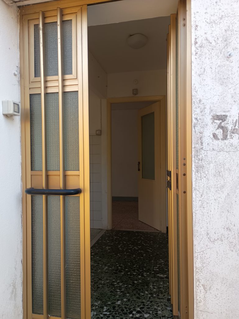 Casa indipendente nel centro storico (via Calvario, 34)