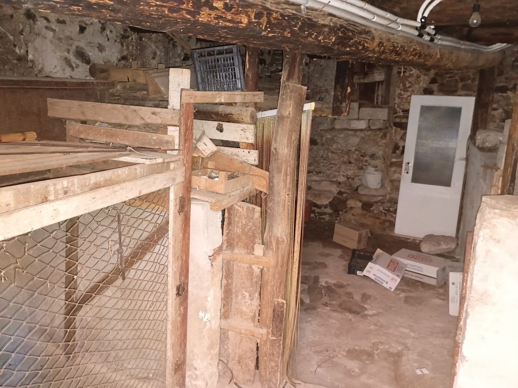 Casa indipendente nel centro storico (via Calvario, 34)