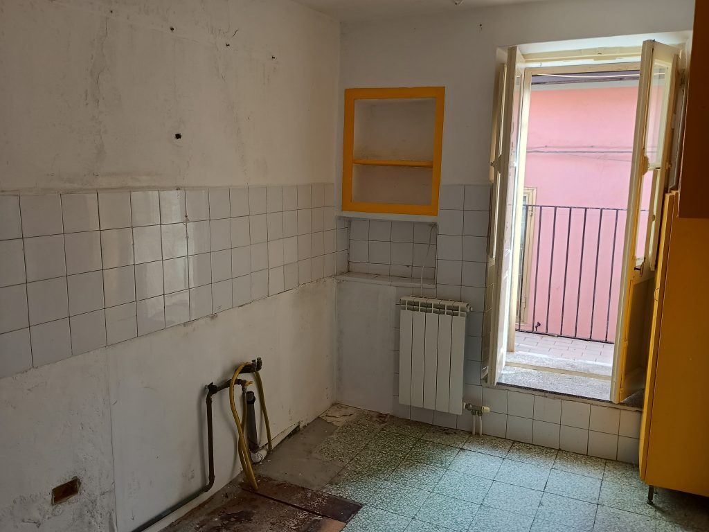 Casa indipendente nel centro storico (via Calvario, 34)