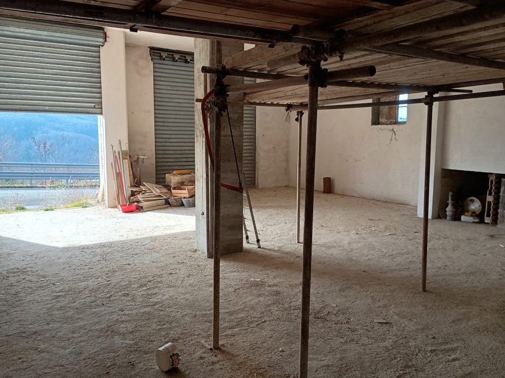 Detached house with garage in the urban centre (via Sant’Antonio, snc)