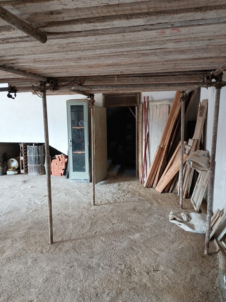 Detached house with garage in the urban centre (via Sant’Antonio, snc)