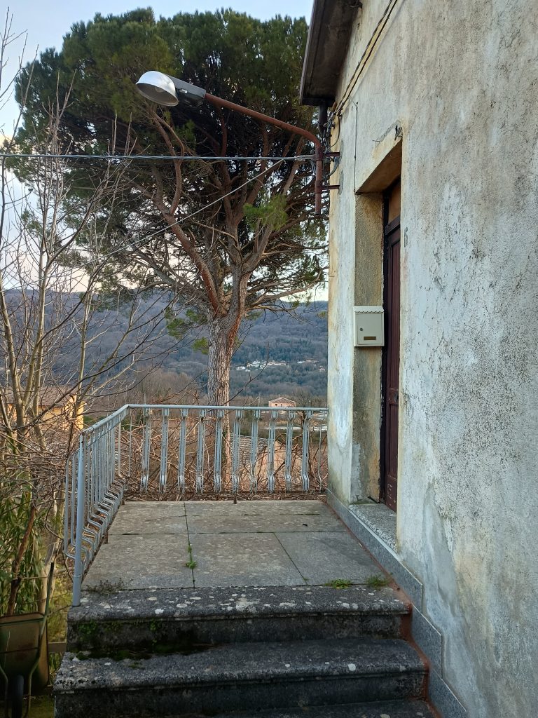Casa indipendente in c.da Calda (via Mulino dei Preti, 6)