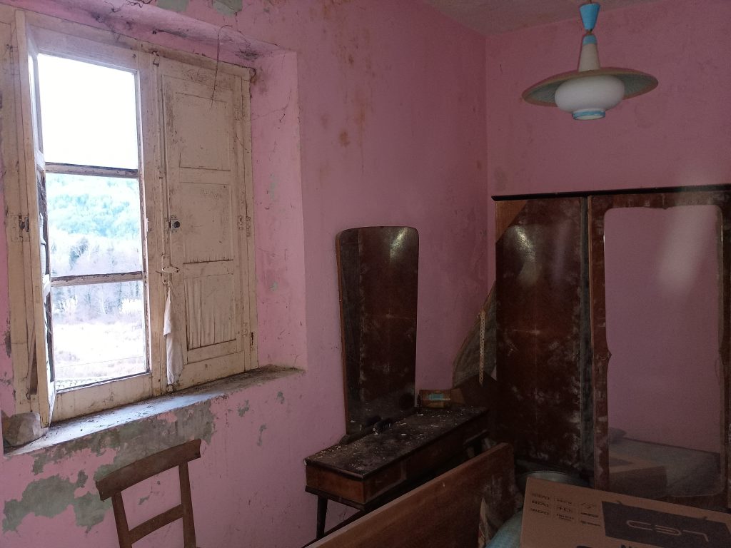 Casa indipendente in c.da Calda (via Mulino dei Preti, 6)