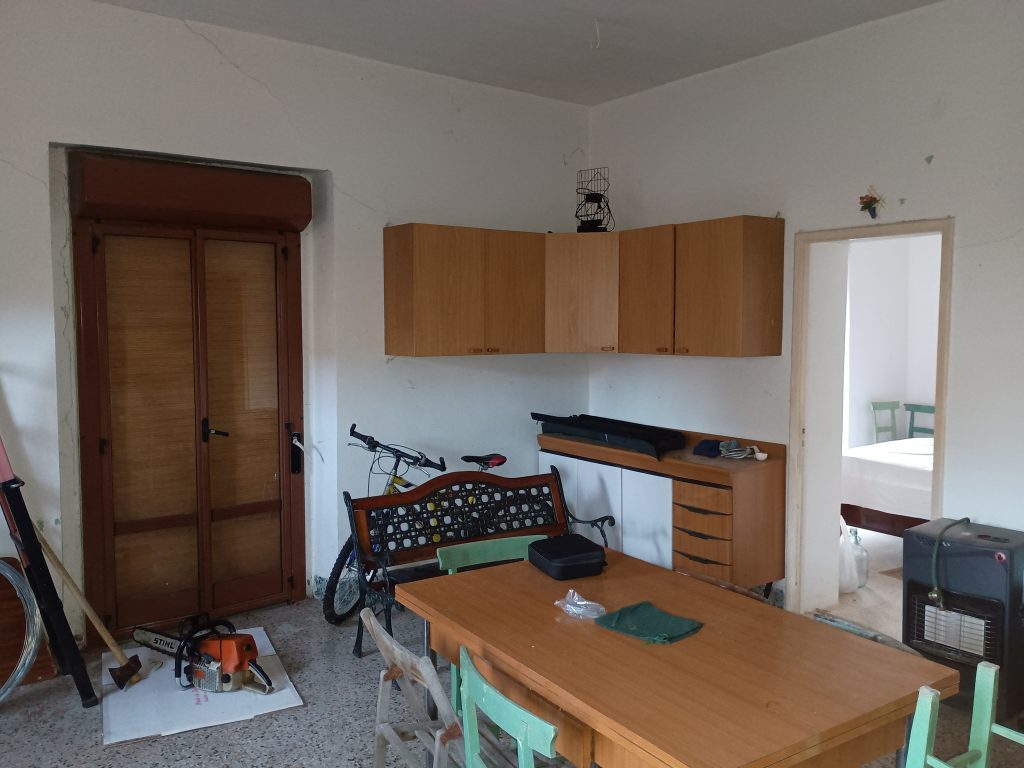 Casa indipendente in c.da Calda (via Mulino dei Preti, 6)