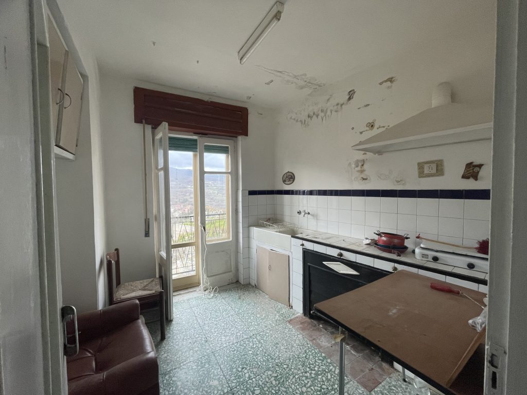 Casa indipendente con giardino nel centro storico (via Bembo 10-12)