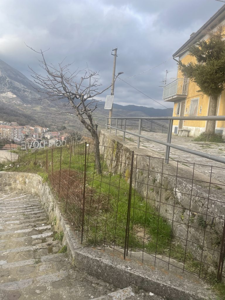 Casa indipendente con giardino nel centro storico (via Bembo 10-12)