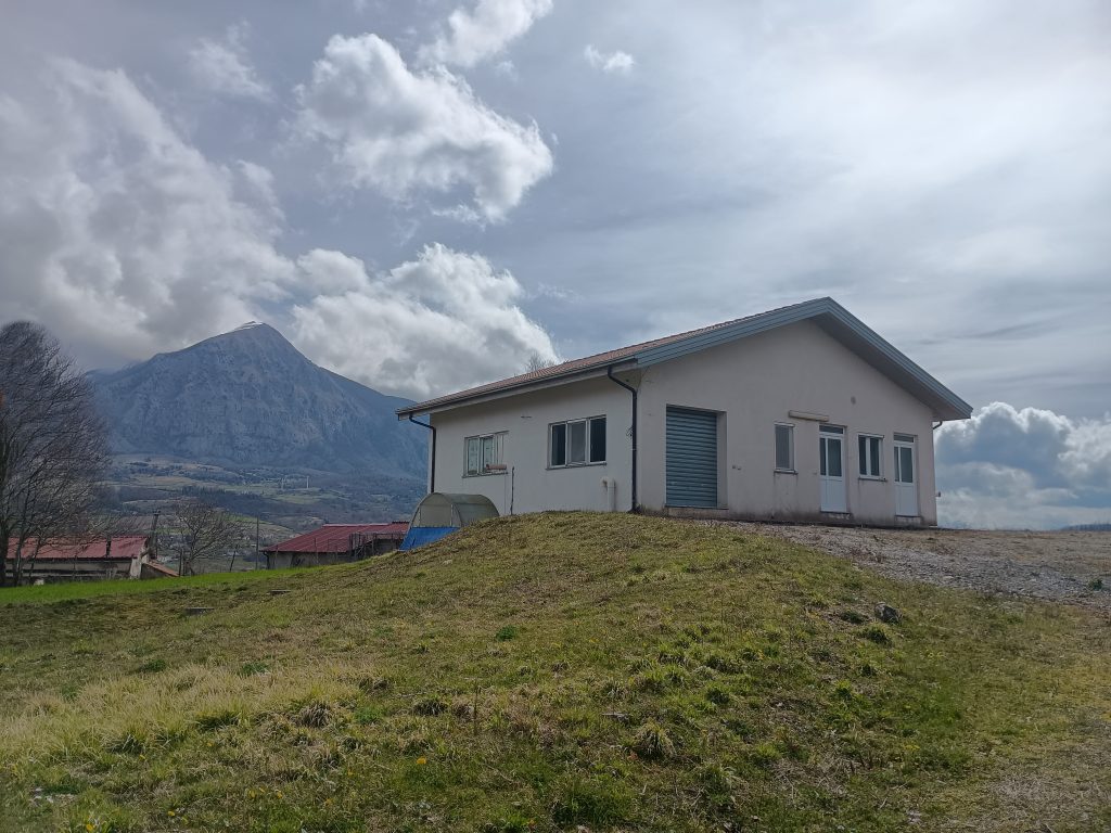 Villa con terreno e vista panoramica (c.da Pietraferrata, 41)