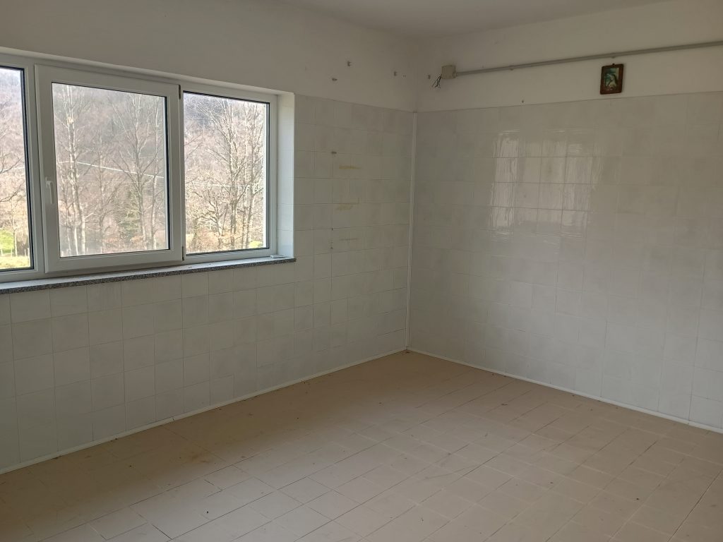 Villa with land and panoramic view (c.da Pietraferrata, 41)