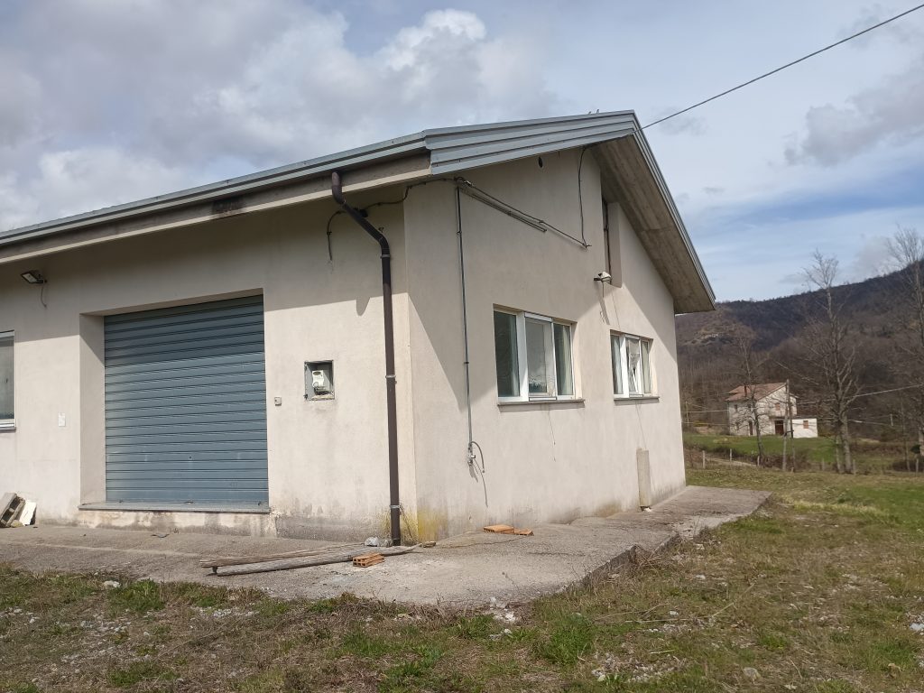Villa with land and panoramic view (c.da Pietraferrata, 41)