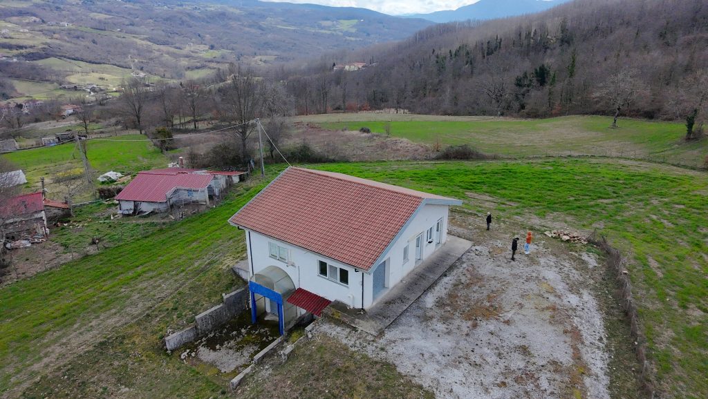Villa with land and panoramic view (c.da Pietraferrata, 41)