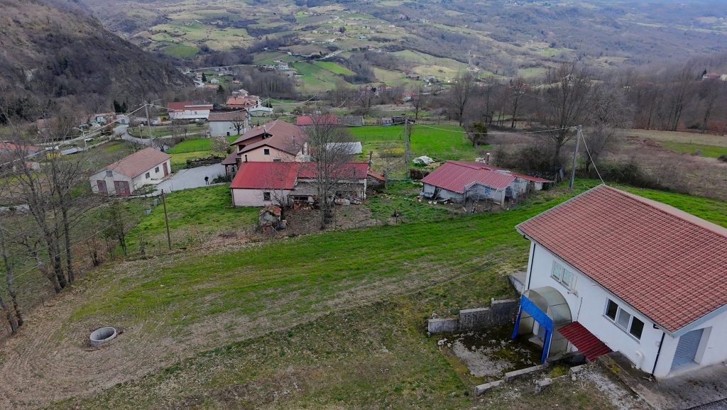 Villa with land and panoramic view (c.da Pietraferrata, 41)