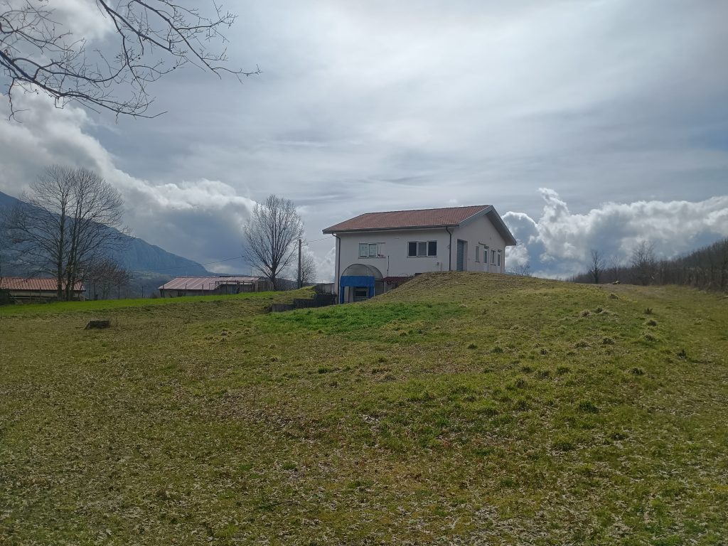 Villa with land and panoramic view (c.da Pietraferrata, 41)