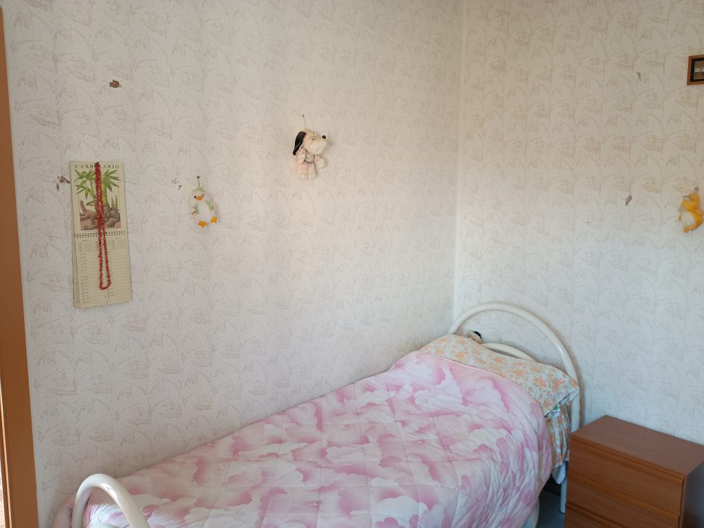 Apartment with attached studio flat (c.da Preti, 44)