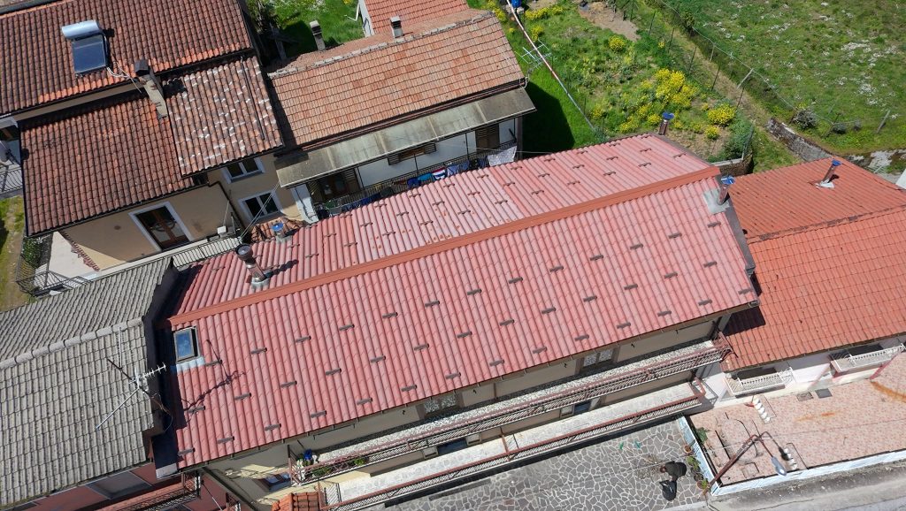 Apartment with attached studio flat (c.da Preti, 44)