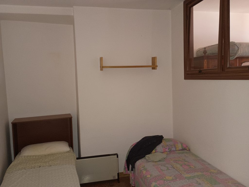Detached house in the historic center (via Dante 76)